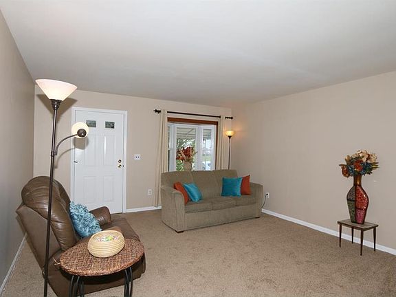 3rd image of 12145 Westerly Dr