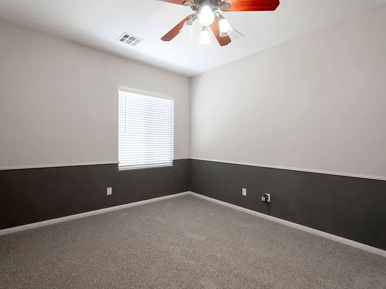4433 Weitzman Pl — Photo 10