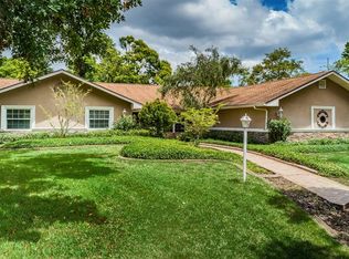 2813 Briarwood Ln, Palm Harbor, FL 34683
