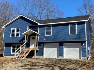 111 Seneca Trl, Albrightsville, PA 18210