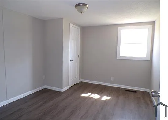 216 Kappa Ave S — Photo 9