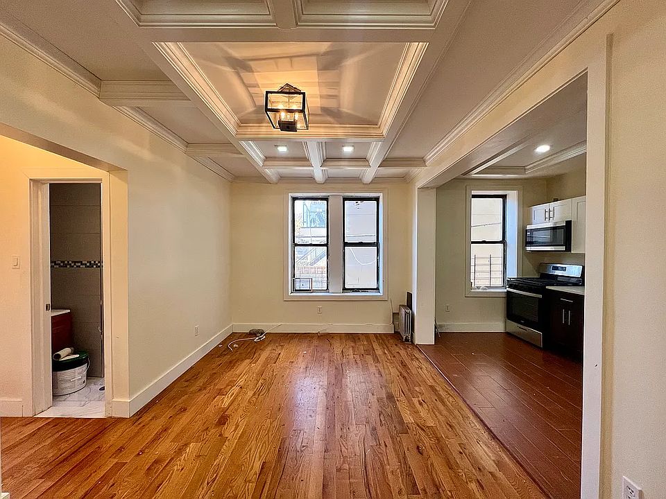 1st image of 28 E 17th St APT 2C