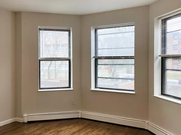 13 Stearns Rd #4, Brookline, MA 02446