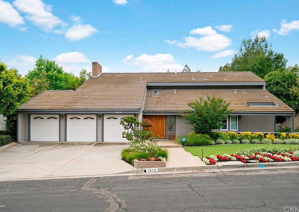 1st image of 1512 Martingale Pl