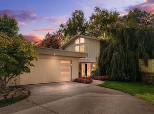 5418 Circlewood Dr W, Portage, MI 49002