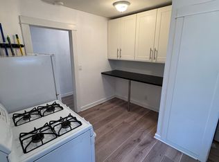 8571 Rugby Dr #1/4, West Hollywood, CA 90069