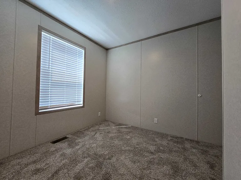 29800 Guilford Cir #151 — Photo 22