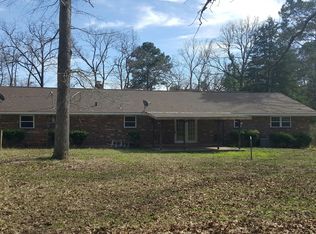 143 County Road 3350, Crockett, TX 75835