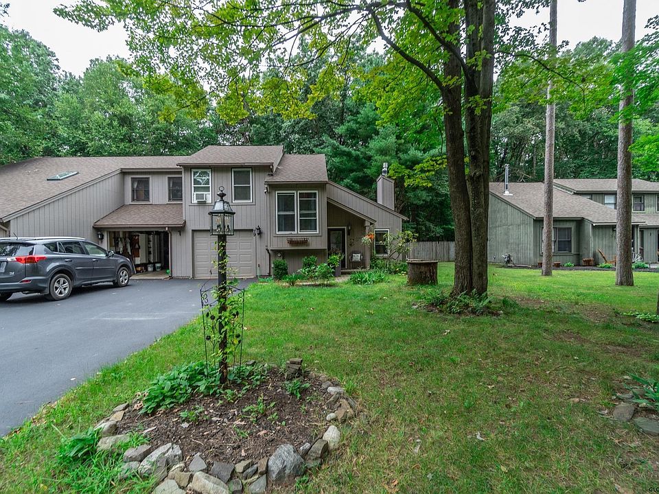 1st image of 79 Arrow Wood Pl