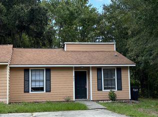 207 Admirals Walk Dr, Saint Marys, GA 31558
