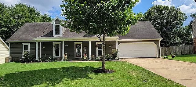 1st image of 319 Taraview Rd