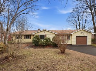 121 Rocky Hill Rd, Hadley, MA 01035
