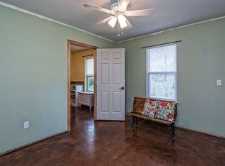 3225 Park Lake Dr, Waco, TX 76708