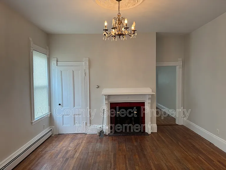 15 Forrester St #1 — Photo 4