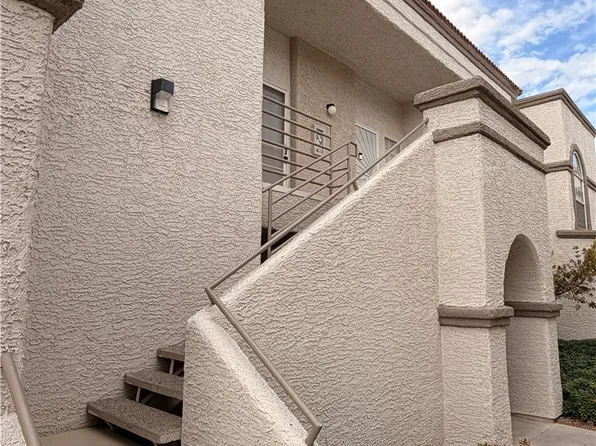 3150 Soft Breezes Dr APT 2166, Las Vegas, NV 89128