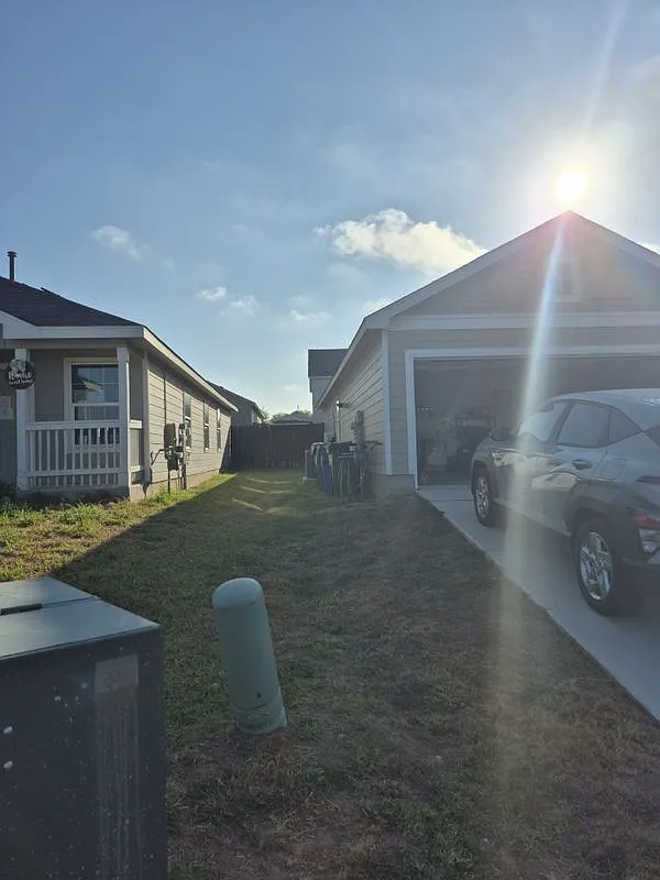 2 bed, 2.0 bath, 1048 sqft, $1,450 — Photo 4