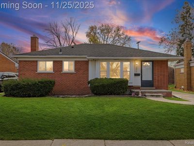 26541 W Davison, Redford, MI, 48239