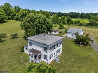 79 Shurts Rd, Hampton, NJ 08827