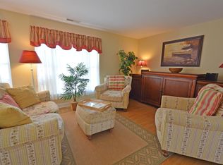 272 Mills Rd #4K, Kennebunkport, ME 04046