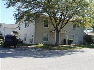 3002 Ivy Hill Cir UNIT C, Cortland, OH 44410