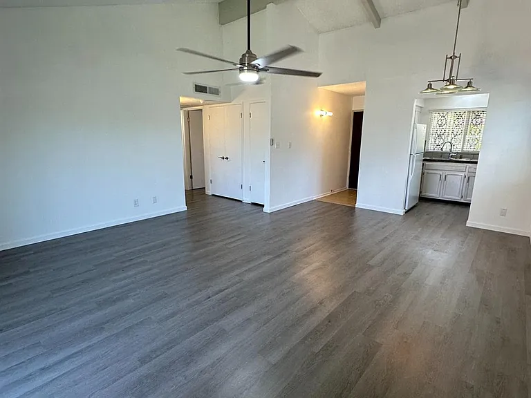 1415 E Rialto Ave #104 — Photo 4