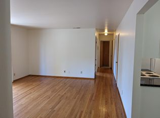 2000 Colony St #8, Mountain View, CA 94043