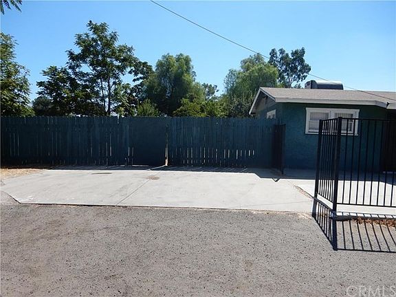 2nd image of 40572 Stetson Ave