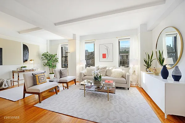 Sold by Corcoran | media 21