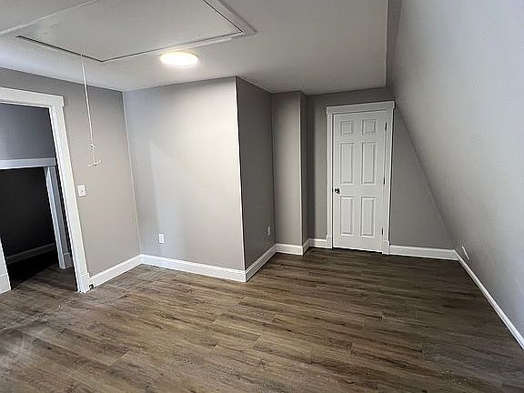 5th image of 110 William St