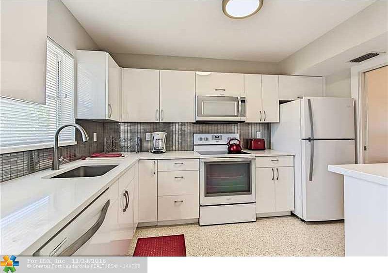 1st image of 2190 NE 51st Ct APT 107