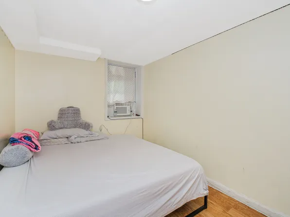 2265 78th Street image 16 of 29