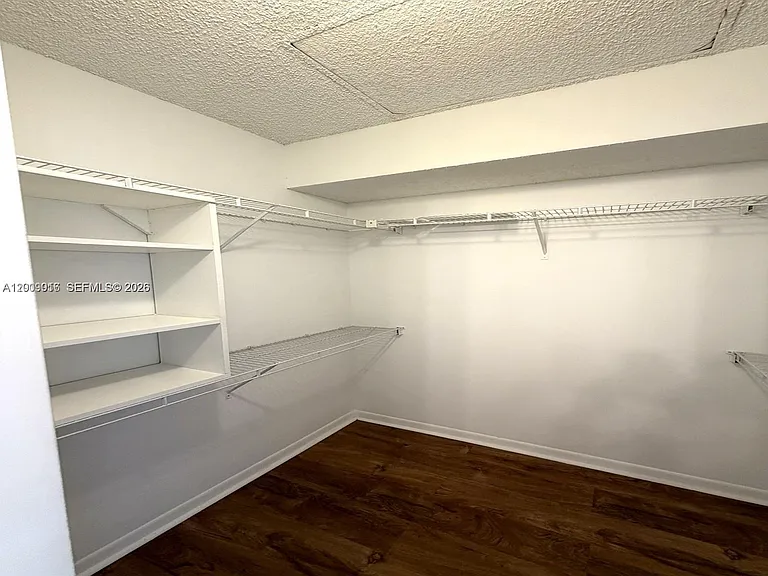 1400 SW 124th Ter #402Q — Photo 14