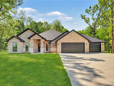 9236 S Pleasant Valley Rd, Gentry, AR, 72734