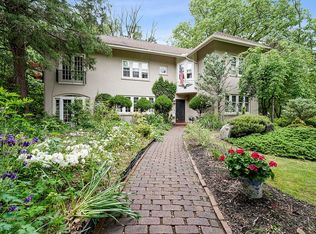 7 Knollwood Ter, Caldwell, NJ 07006