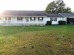 251 Burgay Rd, Lizella, GA 31052