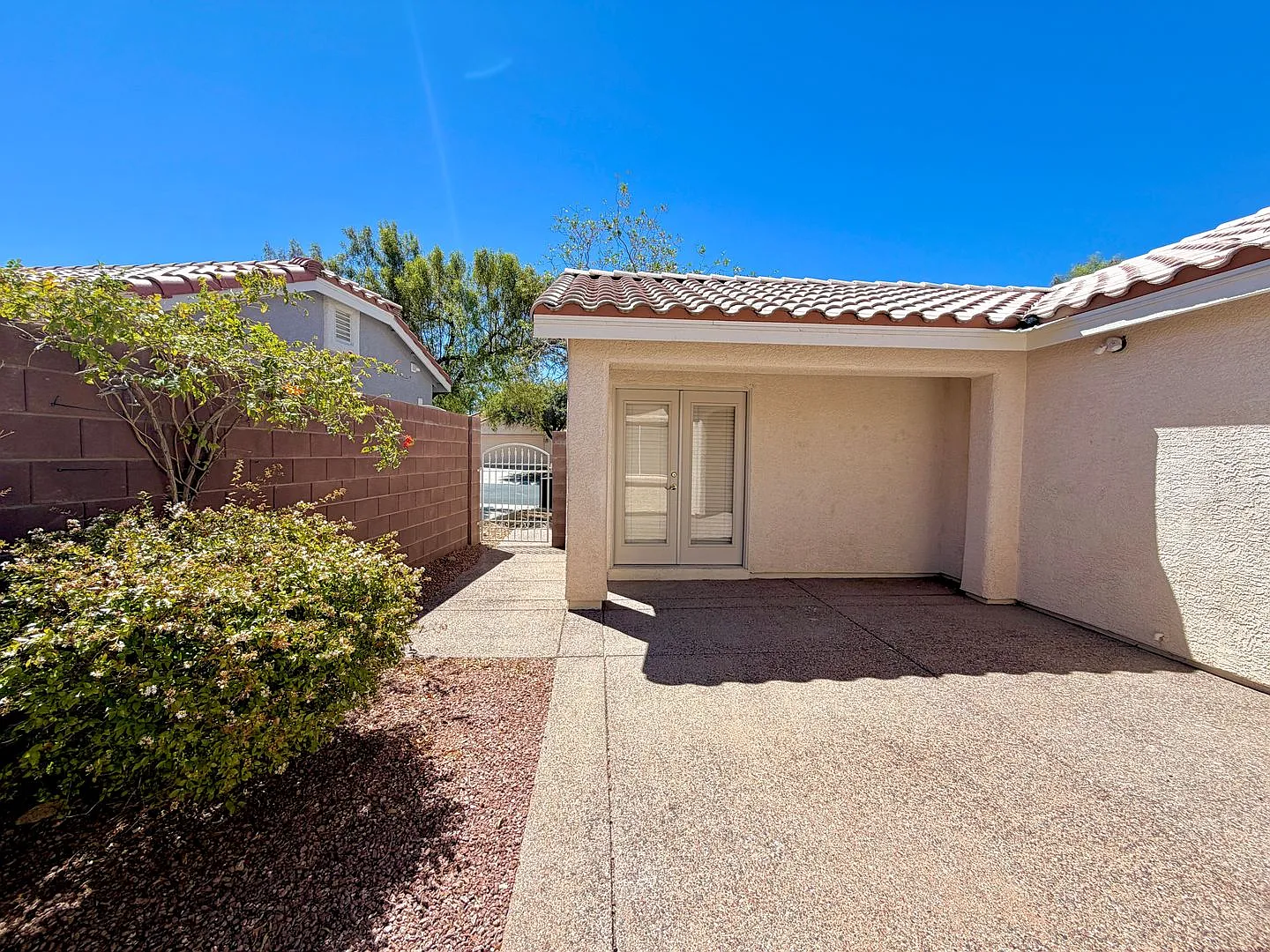 2278 Chestnut Ranch Avenue, Henderson, NV 89052 — Photo 3