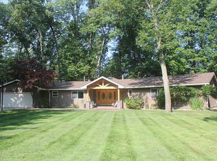 810 Maury Pl, Howell, MI 48843