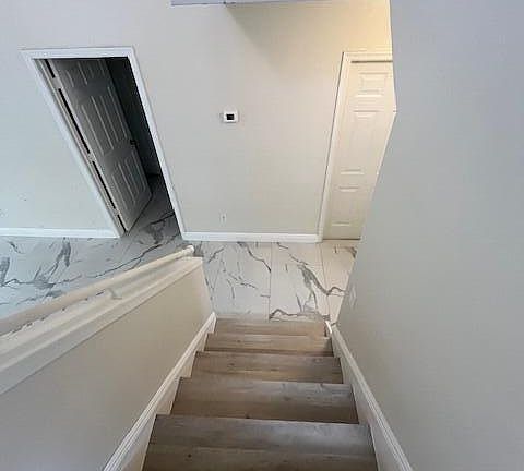 5th image of 13501 Fountain View Blvd