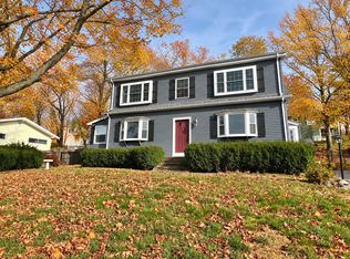 24 Ewell Ave, Lexington, MA 02421