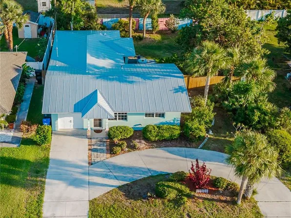 316 Alba St E, Venice, FL 34285