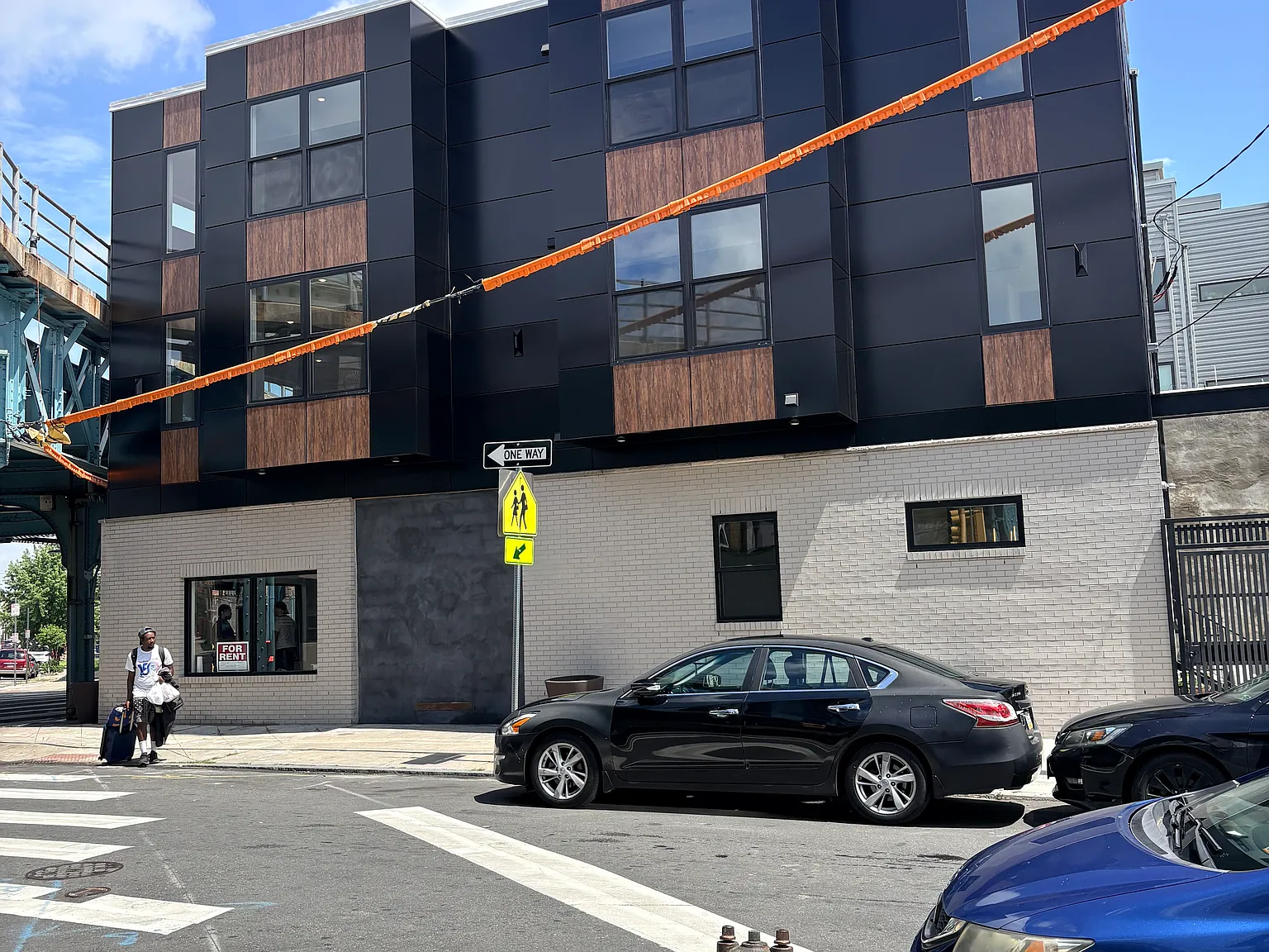 2 bed, 850 sqft, $1,850 — Photo 3