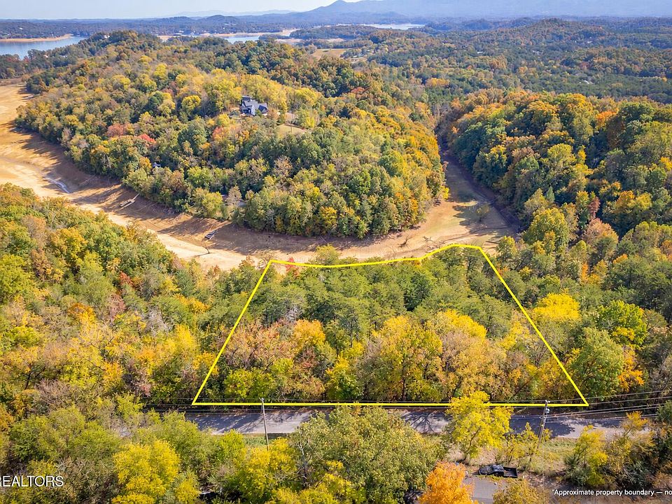 1st image of 24 Buck Horn Rd #A