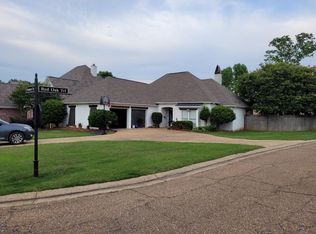 115 Pinehurst Dr, Brandon, MS 39047