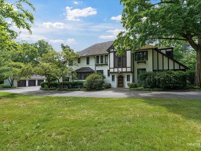 595 Crab Tree Ln, Lake Forest, IL, 60045