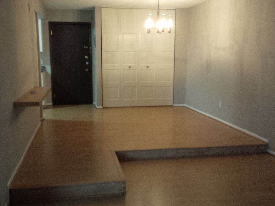 1st image of 1601 N Innsbruck Dr APT 233