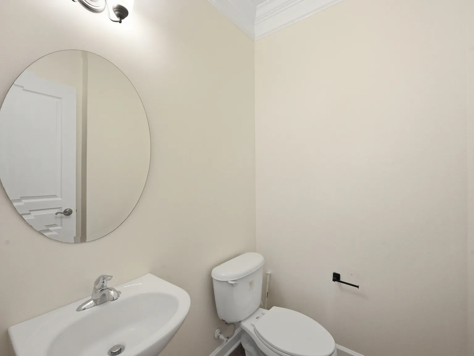 9228 Oban Passage Dr — Photo 4