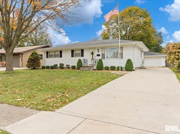 2300 Blackhawk Rd, Springfield, IL 62702