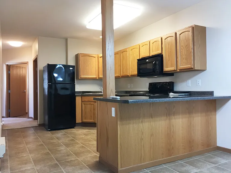 Apartments on Main - Live the Downtown Lifestyle — Photo 24