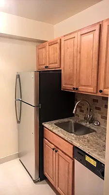 Rented by Keller Williams NYC | media 28