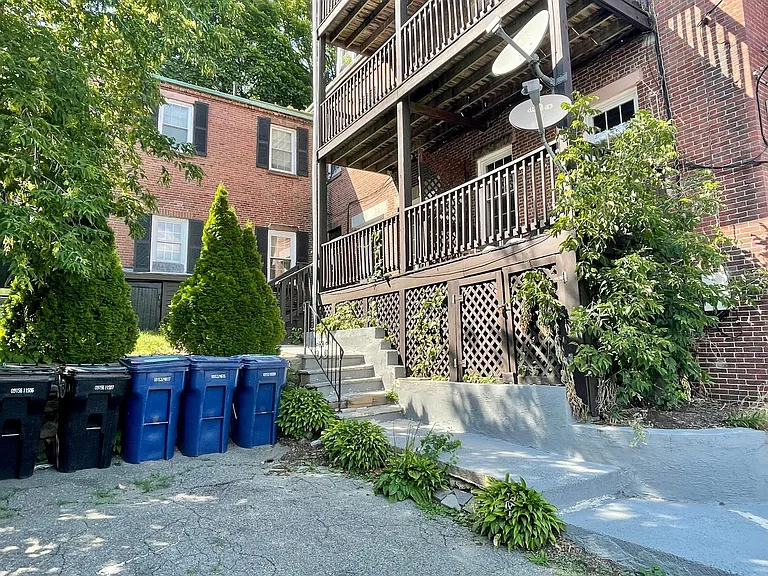 65 Boston St #4 — Photo 9